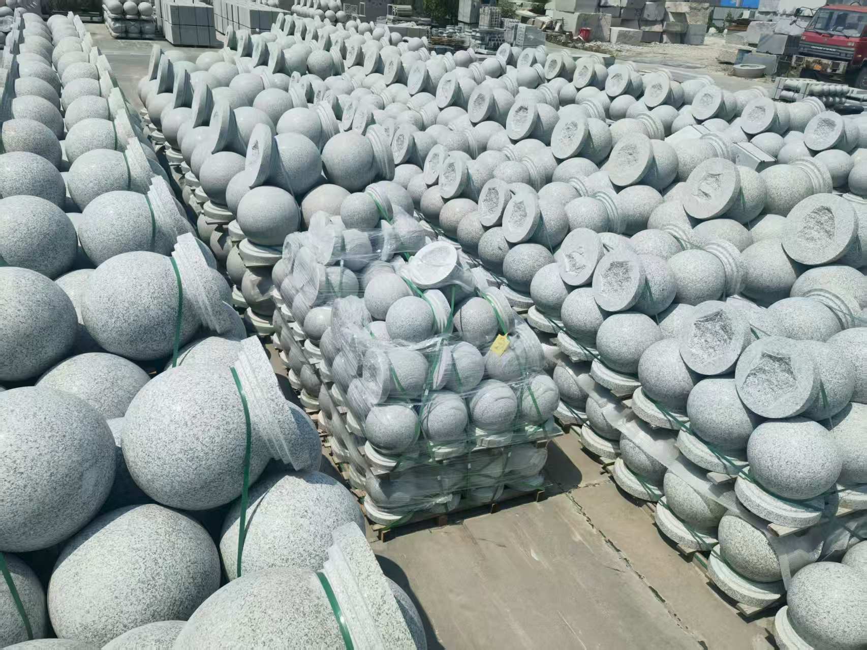 四川 花岗岩实心圆球，石球，挡车球，挡车石，车止石，路障石。