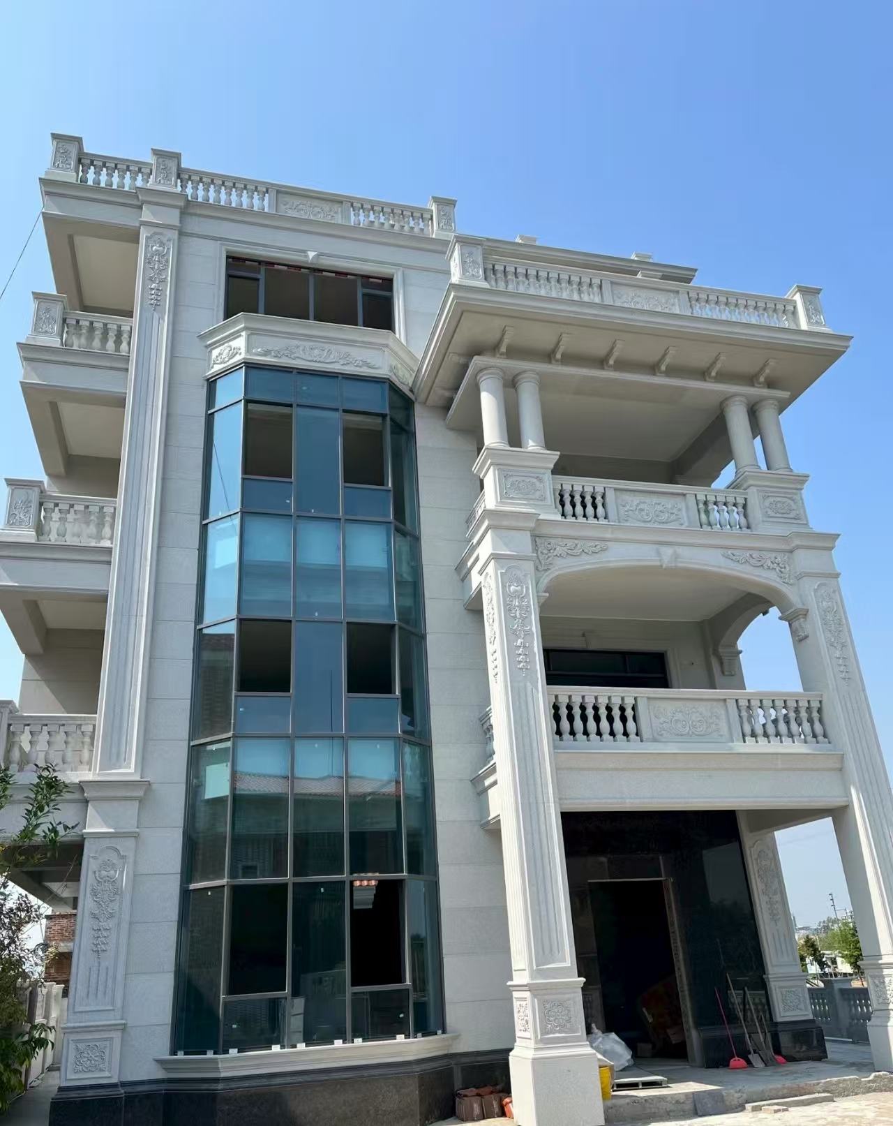 四川 芝麻白花岗岩别墅外墙干挂效果展示