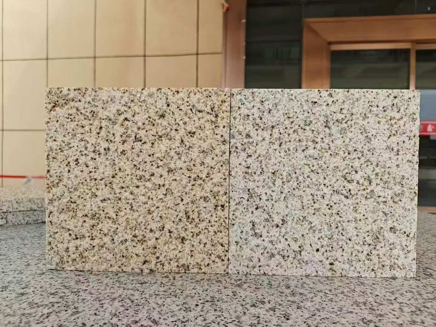 四川 黄金麻荔枝面，中黄与浅黄