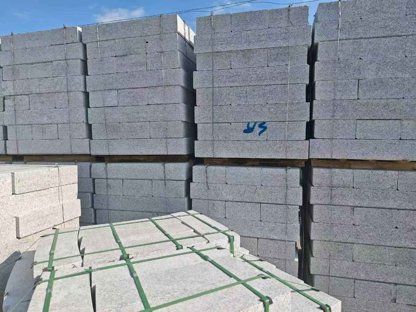 四川 路沿石，路侧石-尺寸标准、颜色均匀