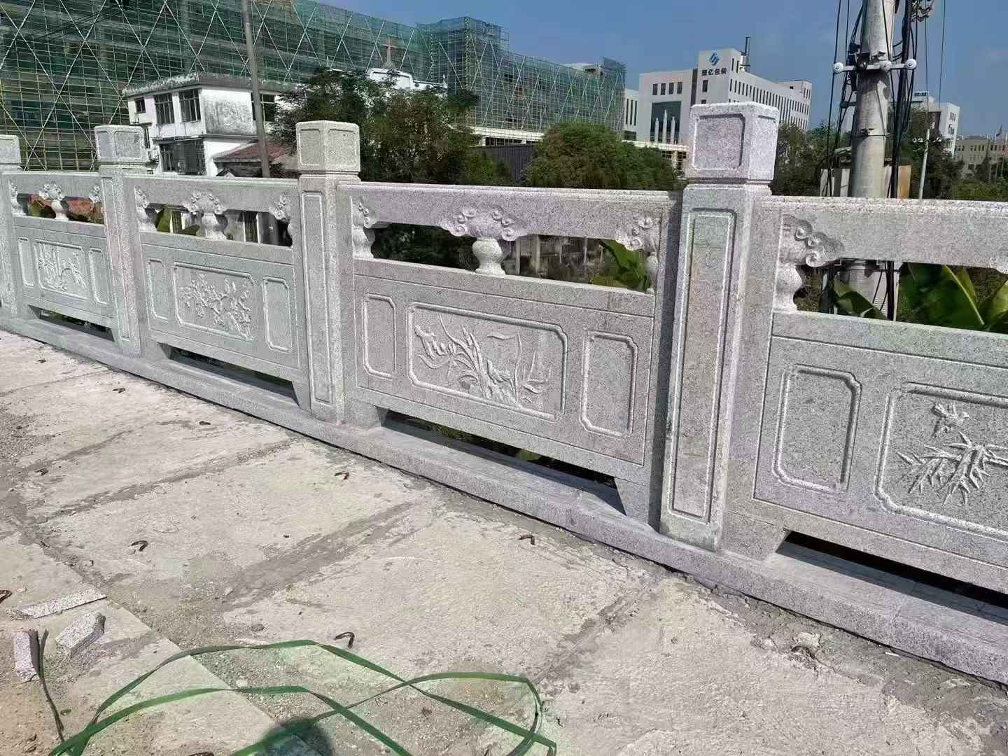 四川 芝麻白栏杆