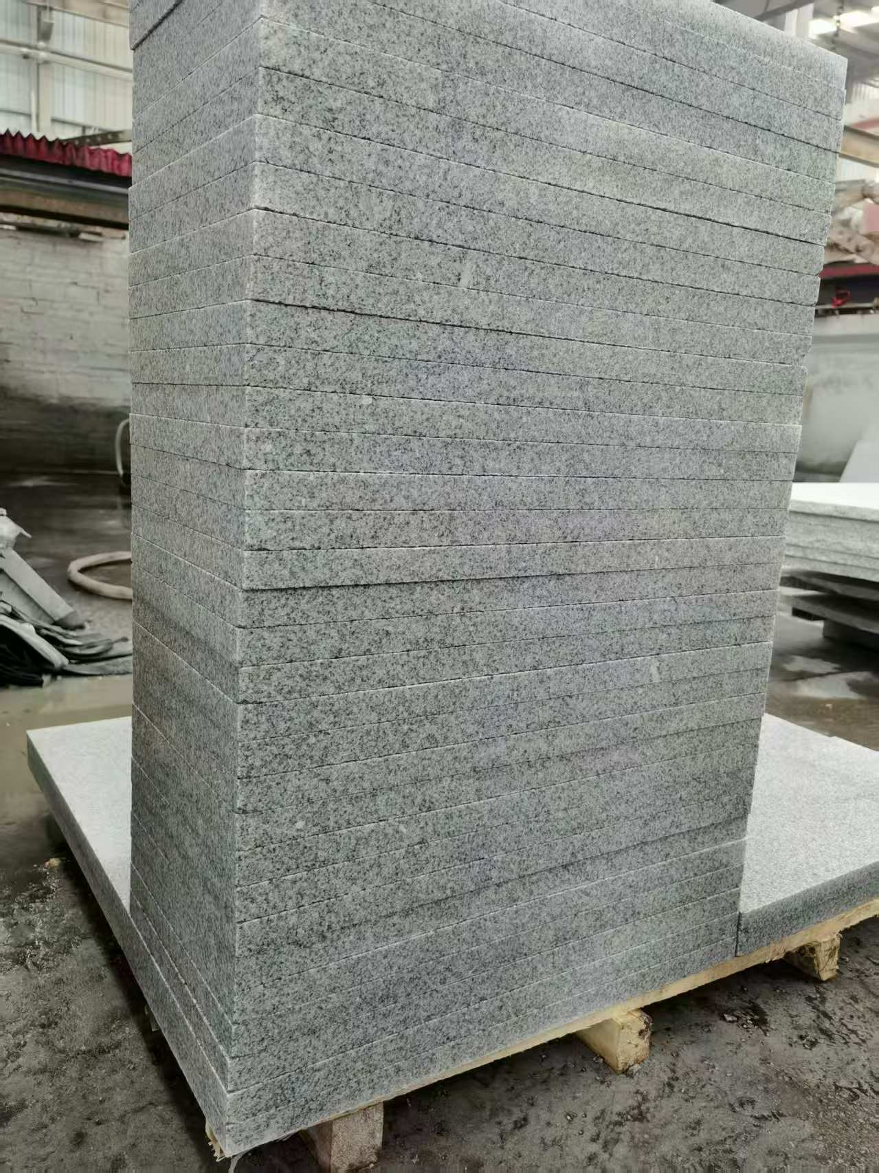 四川 花岗岩 地铺成品300*600，尺寸标准、厚薄均匀